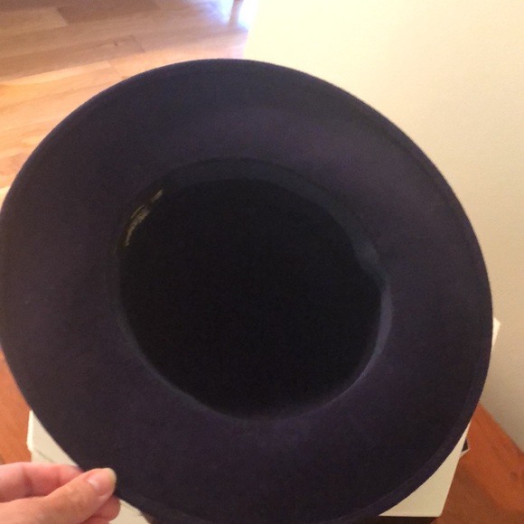 Margo’s Custom Hats - beautiful blue felt hat EUC - Picture 4 of 6